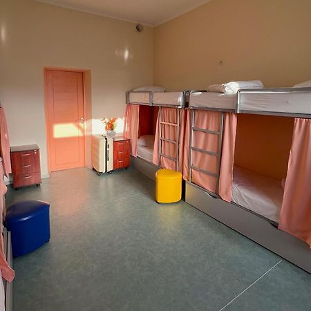 Demeevsky Hostel เคียฟ ภายนอก รูปภาพ